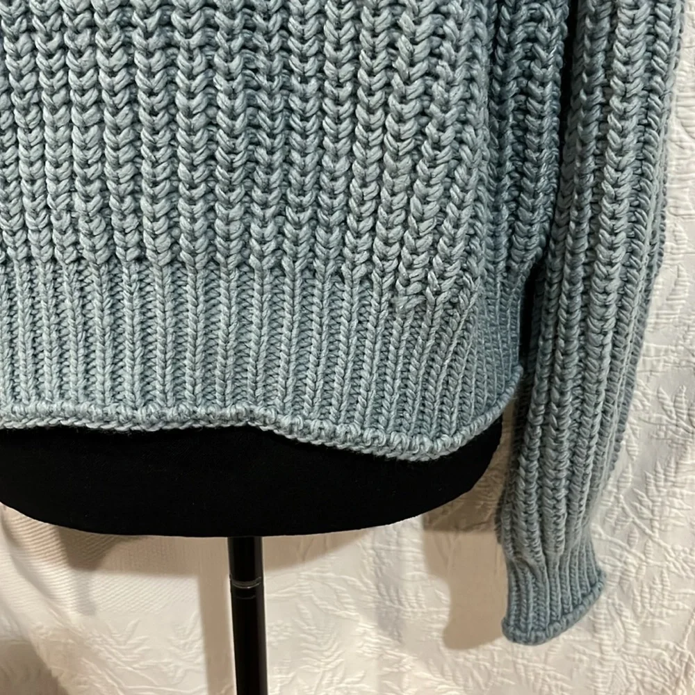 H&M mock neck sweater, size medium‎ - Picture 12 of 14